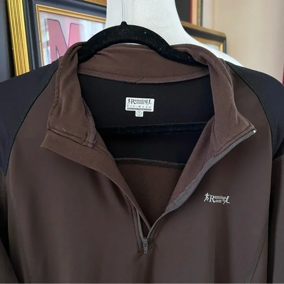 Running Room 1/4 Zip Pullover Size XL Blue Black Performance Training Jacket